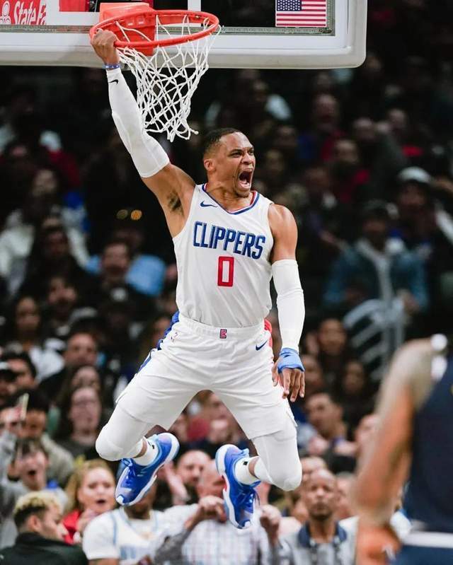 如果威少真, 队本土球员