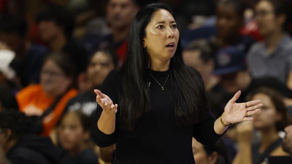 也透露她的, 第一场比赛 也透露她的, 第一场比赛